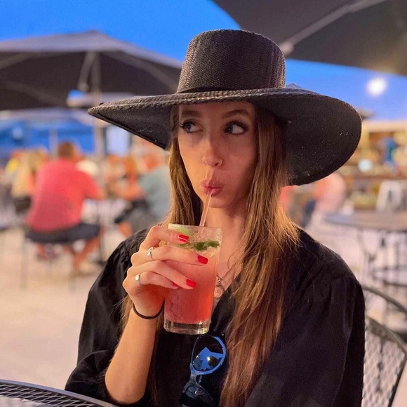 SALE WOVEN STRAW BOATER HAT - Picture 3 of 11